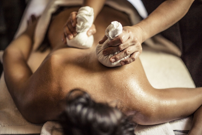 Imagen de la piscina del Hotel El Rodat Hotel Village Spa. Foto 12