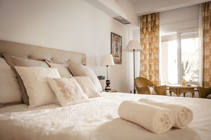 Imagen de la habitación del Hotel El Rodat Hotel Village Spa. Foto 6