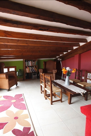 Imagen de los interiores del Hotel El Rullo. Foto 18