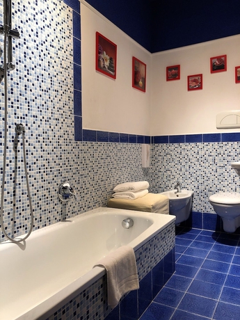 Imagen de la habitación del Hotel El Rustego. Foto 19