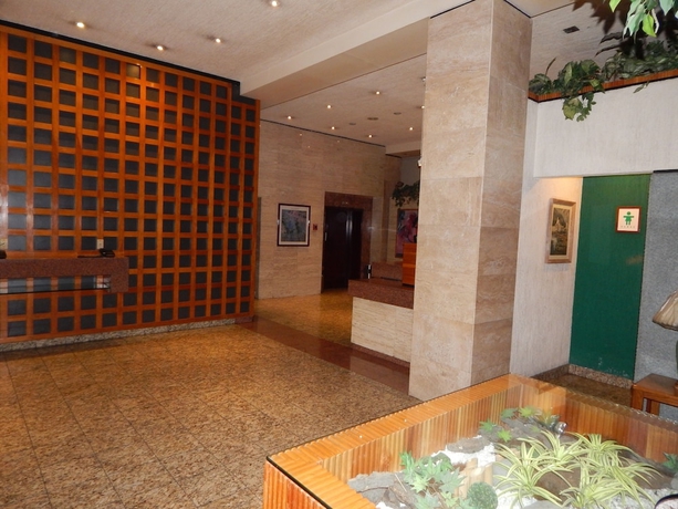 Imagen de los interiores del Hotel El Salvador. Foto 10