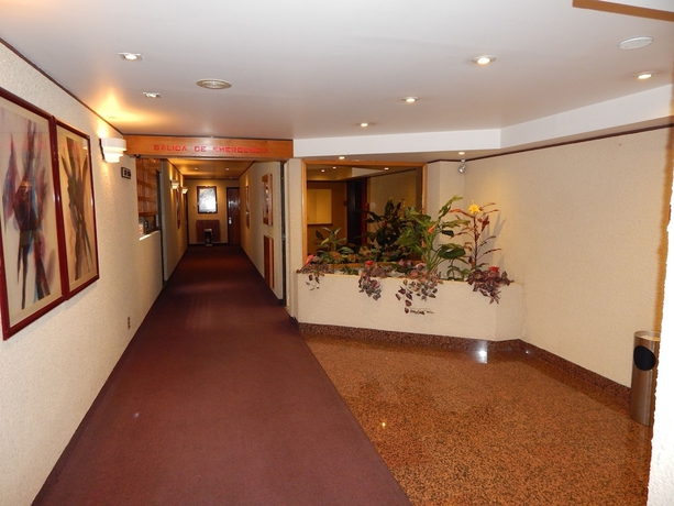 Imagen de los interiores del Hotel El Salvador. Foto 13