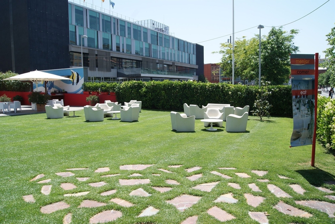 Imagen de los exteriores del Hotel El Sant Cugat. Foto 15