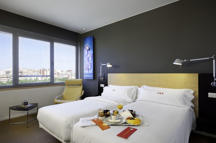 Imagen de la habitación del Hotel El Sant Cugat. Foto 10