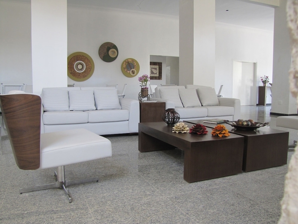 Imagen de los interiores del Hotel El Shadai Park. Foto 14