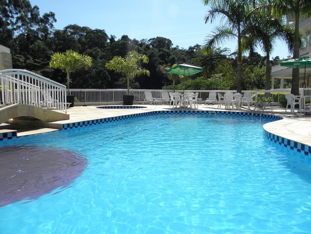 Imagen de la piscina del Hotel El Shadai Park. Foto 19