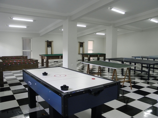 Imagen de los interiores del Hotel El Shadai Park. Foto 16