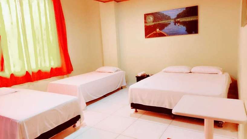 Imagen de la habitación del Hotel El Shaday. Foto 8