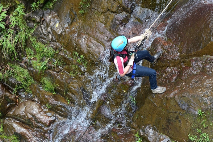 Imagen de los interiores del Hotel El Silencio Lodge and Spa. Foto 12