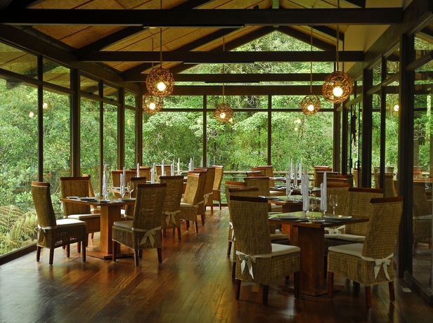 Imagen del bar/restaurante del Hotel El Silencio Lodge and Spa. Foto 4