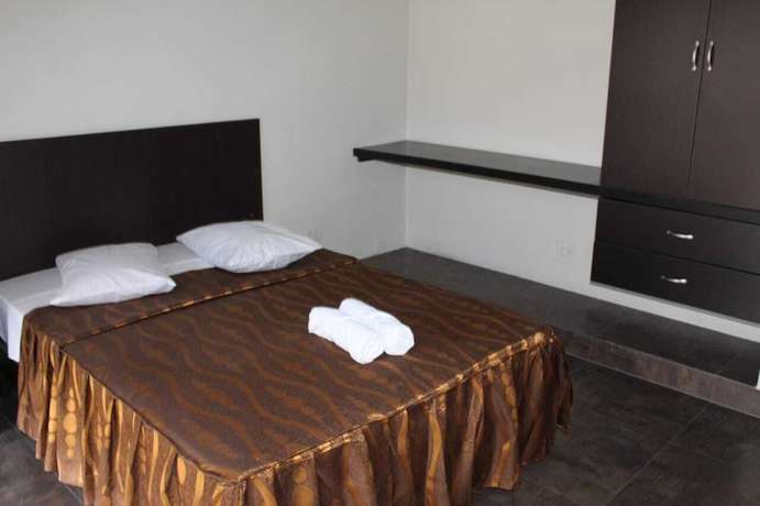 Imagen de la habitación del Hotel El Sol De Huachipa. Foto 11