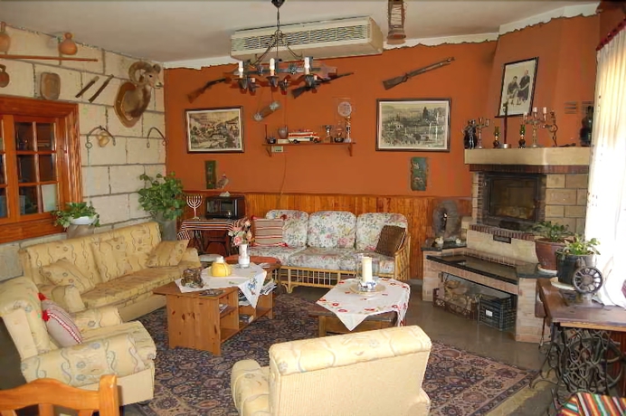 Imagen de los interiores del Hotel El Sombrerito. Foto 13