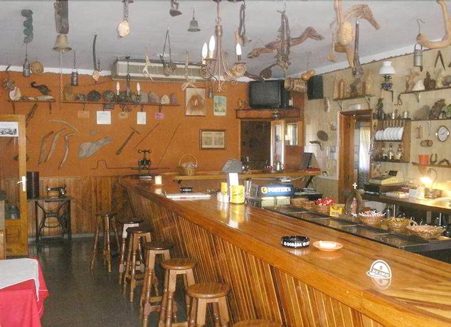 Imagen del bar/restaurante del Hotel El Sombrerito. Foto 5