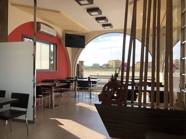 Imagen del bar/restaurante del Hotel El Sombrero, Licata. Foto 2