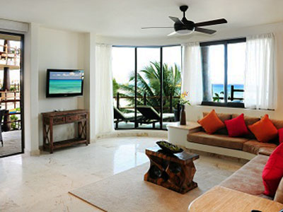 Imagen de los interiores del Hotel El Taj Oceanfront and Beachside Condo. Foto 9