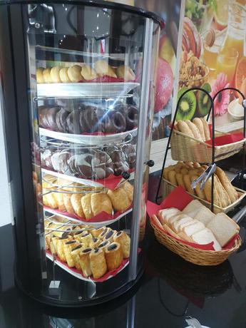 Imagen del bar/restaurante del Hotel El Tajo and Spa. Foto 2