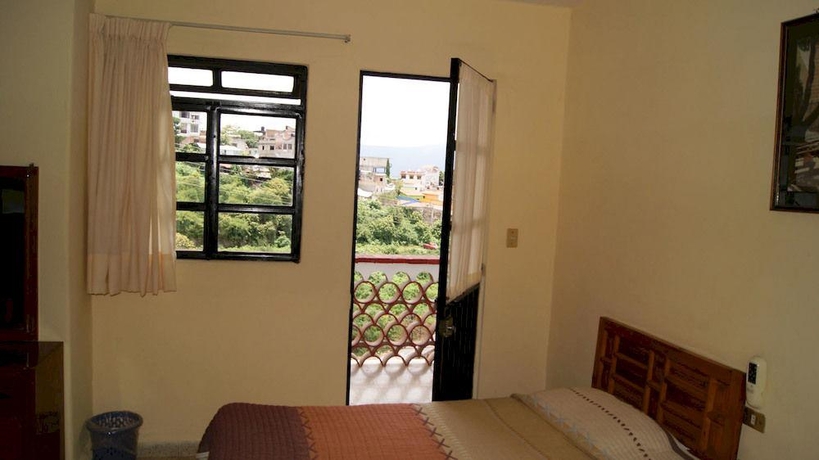 Imagen general del Hotel El Taxqueñito. Foto 3