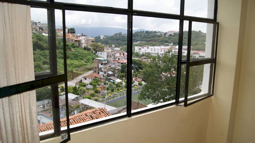 Imagen general del Hotel El Taxqueñito. Foto 10