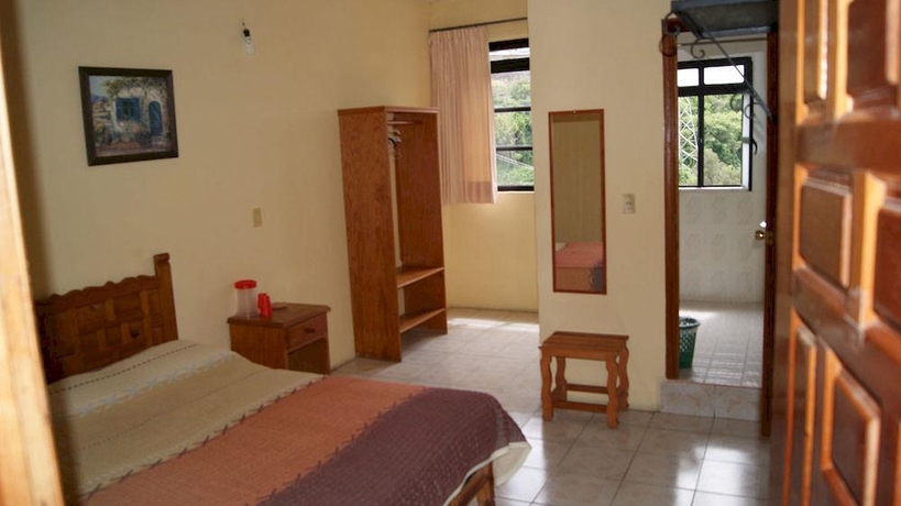 Imagen general del Hotel El Taxqueñito. Foto 16