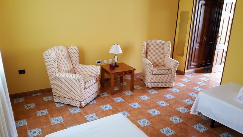 Imagen de la habitación del Hotel El Tejar. Foto 3