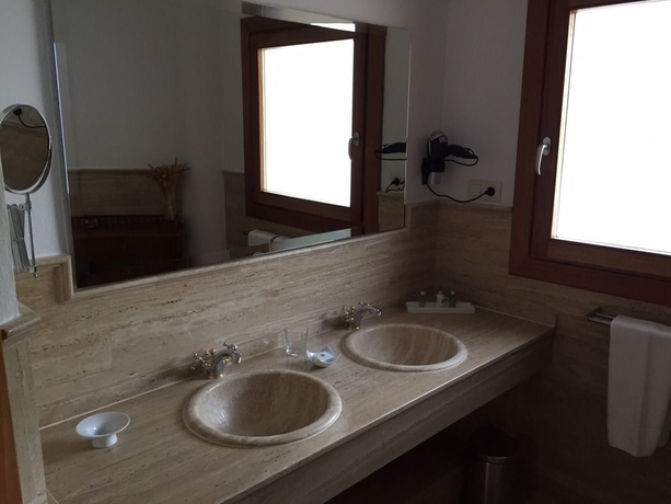 Imagen de la habitación del Hotel El Tio Kiko. Foto 2