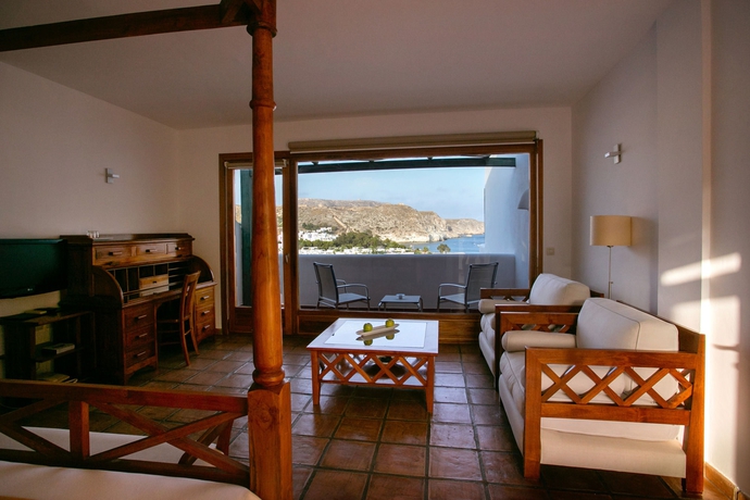 Imagen de la habitación del Hotel El Tio Kiko. Foto 5