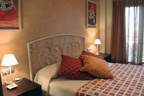 Imagen de la habitación del Hotel El Tollo. Foto 2