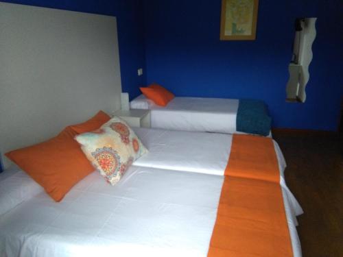 Imagen de la habitación del Hotel El Trasgu. Foto 3