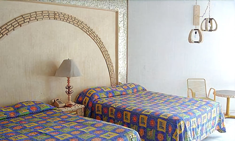 Imagen de la habitación del Hotel El Tropicano. Foto 9