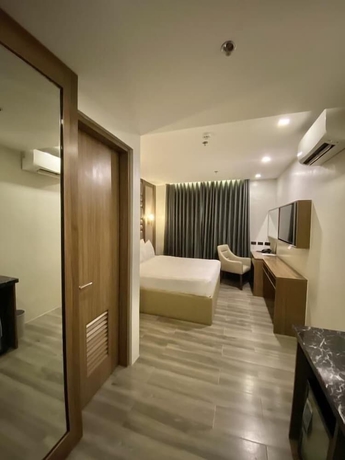 Imagen de la habitación del Hotel El Vistra Angeles. Foto 3