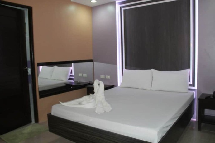 Imagen general del Hotel El Vistra Travellers Inn and Coffee Shop. Foto 6