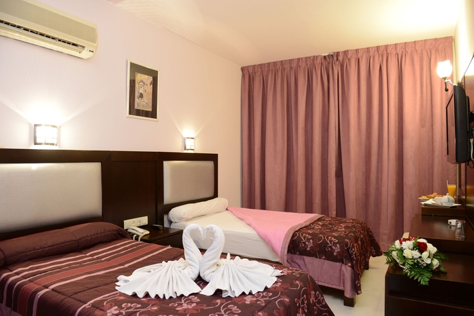 Imagen de la habitación del Hotel El Yacouta. Foto 7