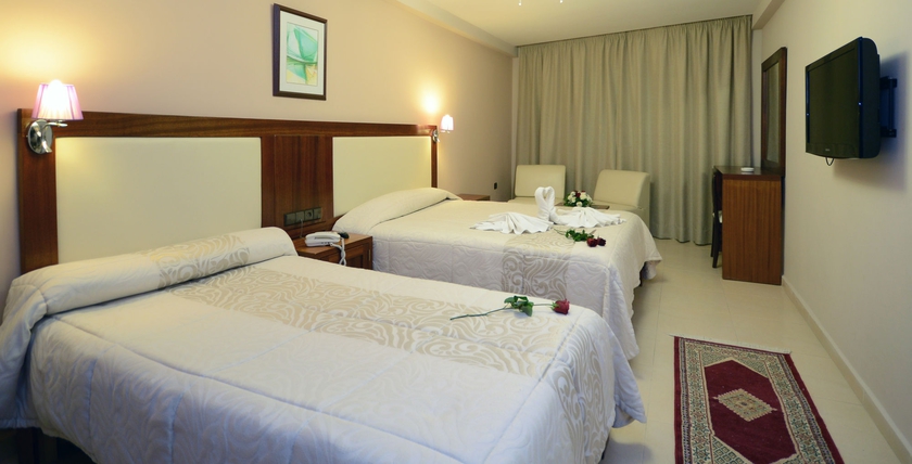 Imagen de la habitación del Hotel El Yacouta. Foto 11