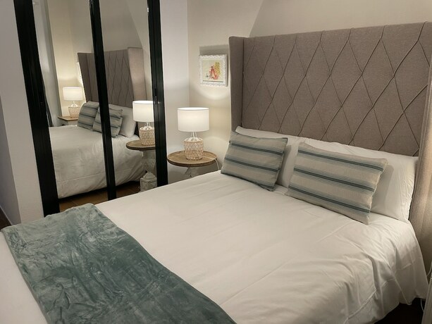 Imagen de la habitación del Hotel El traslado Alojamiento. Foto 12