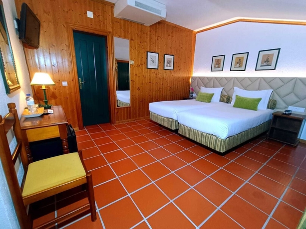 Imagen de la habitación del Hotel El-Rei Dom Manuel. Foto 2