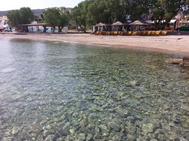 Imagen del bar/restaurante del Hotel Ela Mesa. Foto 4