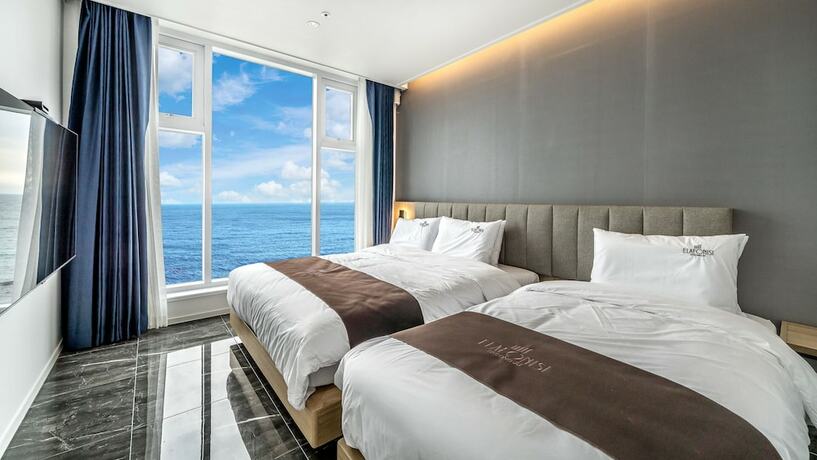 Imagen de la habitación del Hotel Elafonisi. Foto 13