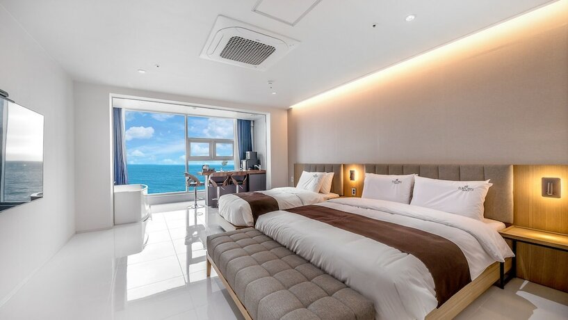 Imagen de la habitación del Hotel Elafonisi. Foto 14