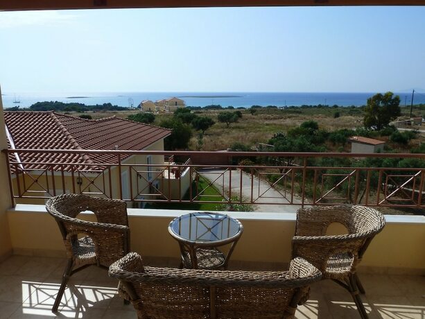 Imagen general del Hotel Elafonisos Diamond Resort. Foto 10