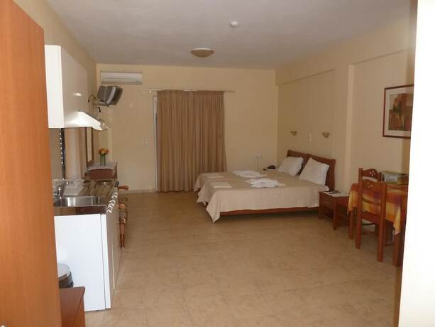 Imagen general del Hotel Elafonisos Diamond Resort. Foto 11