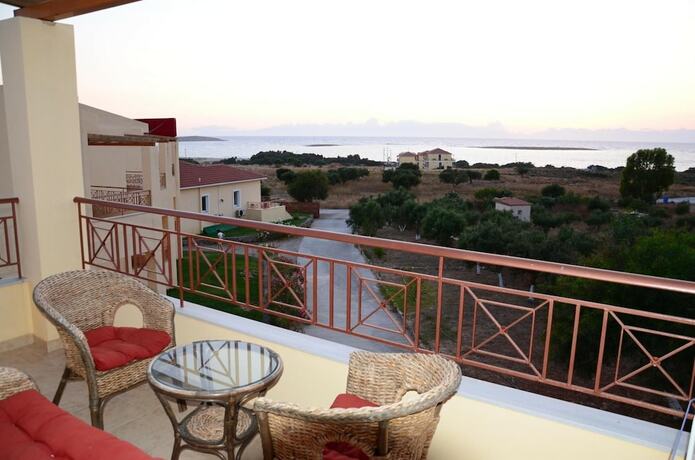 Imagen general del Hotel Elafonisos Diamond Resort. Foto 14
