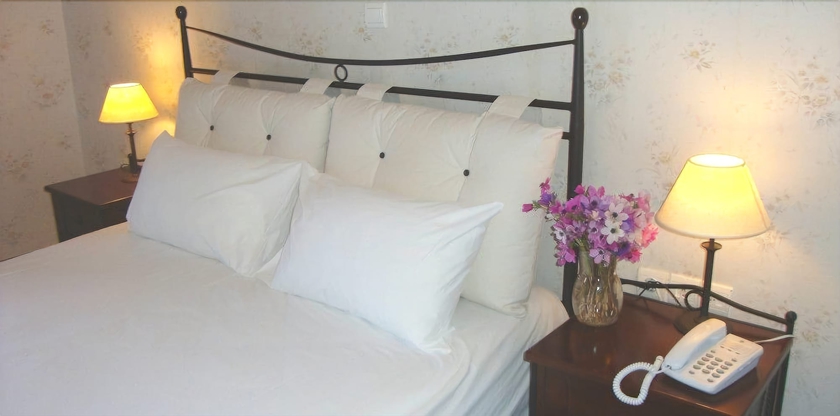 Imagen de la habitación del Hotel Elafos. Foto 5