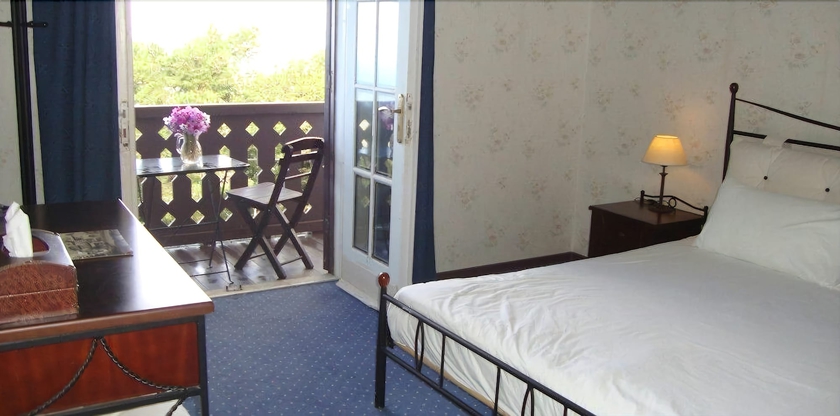 Imagen de la habitación del Hotel Elafos. Foto 7