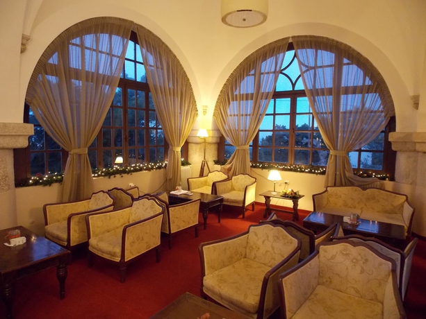 Imagen de los interiores del Hotel Elafos. Foto 14