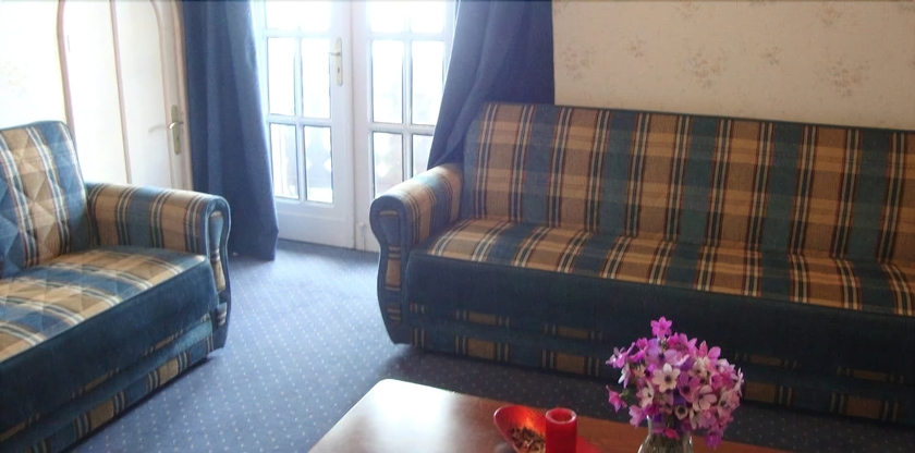 Imagen de la habitación del Hotel Elafos. Foto 12