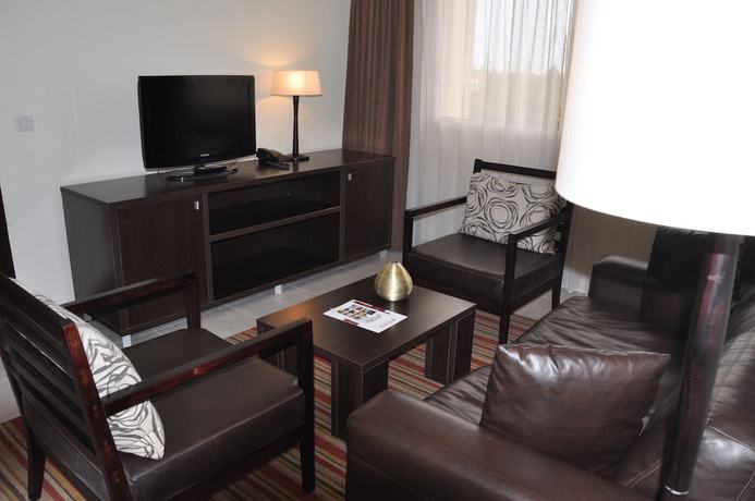 Imagen de la habitación del Hotel Elais. Foto 14