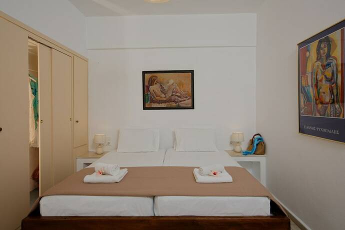Imagen de la habitación del Hotel Elalia Apartments. Foto 17