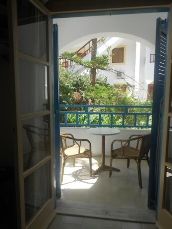 Imagen de la habitación del Hotel Elalia Apartments. Foto 18