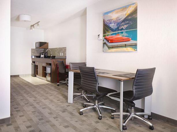 Imagen de los interiores del Hotel Elan, Calgary. Foto 9