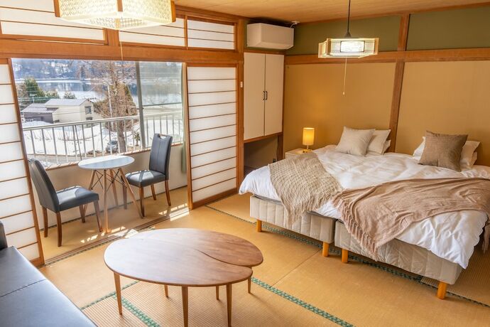 Imagen de la habitación del Hotel Elan Lake Nojiri. Foto 18